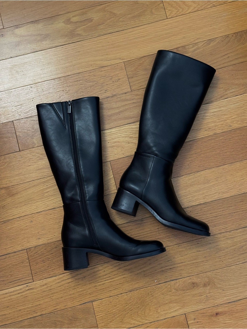 Charles & Kieth Boots